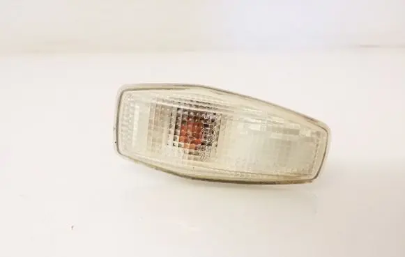 Hyundai Sonata Front fender indicator light 923043B1
