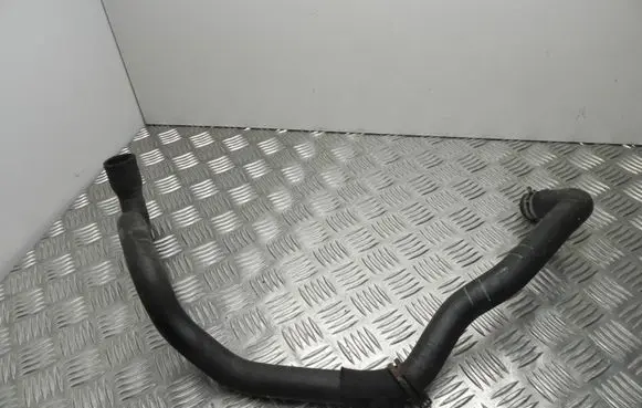 Ford Focus Engine coolant pipe/hose 8V618286 VD11313