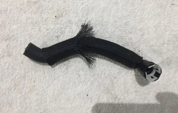 Ford Kuga III Coolant pipe/hose 