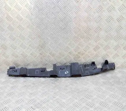 BMW i3 Fender mounting bracket 7299183