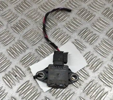 Mercedes-Benz E C207 W207 Acceleration sensor 0265005876 A0009059101