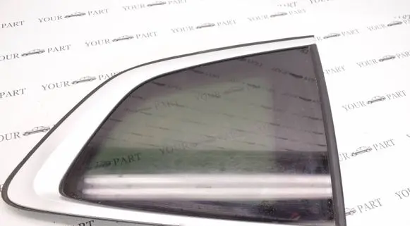 BMW X3 G01 Rear side window 7410064