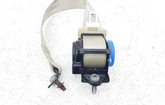 Ford Fusion II Rear seatbelt DG93F611B68 DG93F611B68AG3DN3 1022872U538