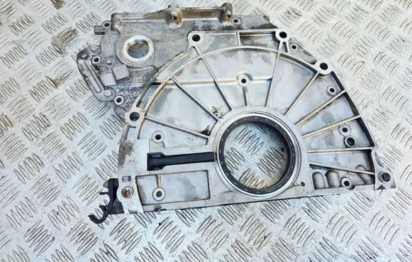 BMW 3 F30 F35 F31 Timing chain cover 8516751 11148516751