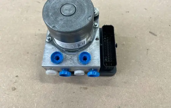 Mercedes-Benz A W177 ABS Pump A1779002515 A1779024622 A1779018005