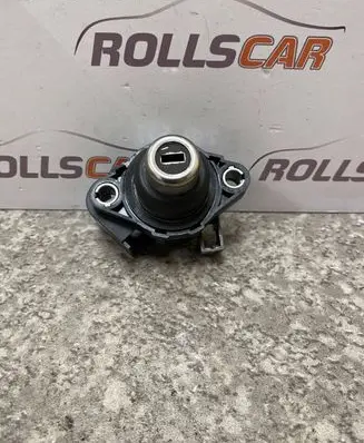 BMW 7 E65 E66 Tailgate exterior lock 