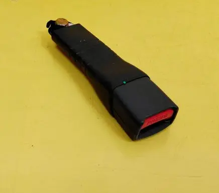 KIA Shuma Front seatbelt buckle 
