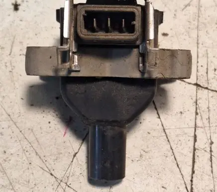 BMW 7 E38 High voltage ignition coil 1703359 9405 11856