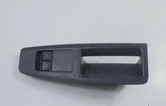 Volkswagen Polo IV 9N3 Electric window control switch 6Q1867171E