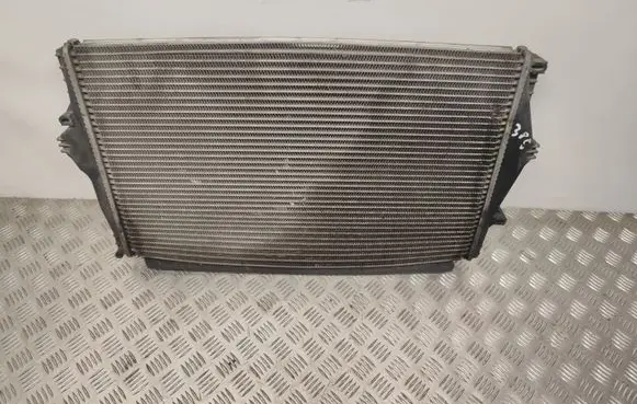 Volvo V70 Intercooler radiator 8671694