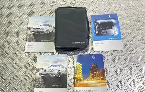 Mercedes-Benz C W204 User manual 