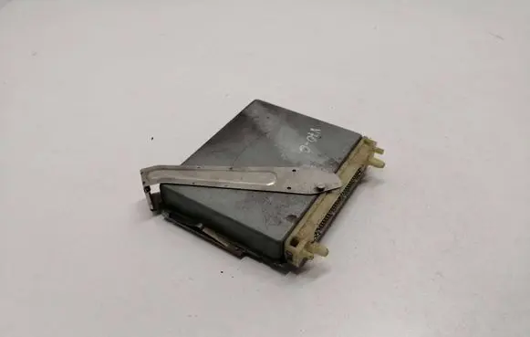 Volvo V70 Engine control unit/module P01270297 1T28S3168 0281001592