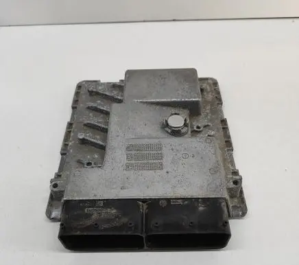 Audi Q7 4M Engine control unit/module 06E907425 4M0907551A