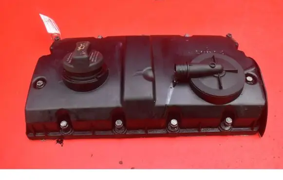 Volkswagen Touran I Rocker cam cover 038103475Q