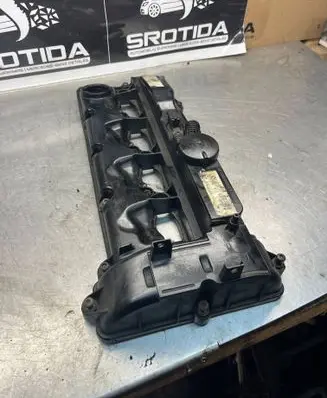 Mercedes-Benz E W212 Rocker cam cover A6510108918