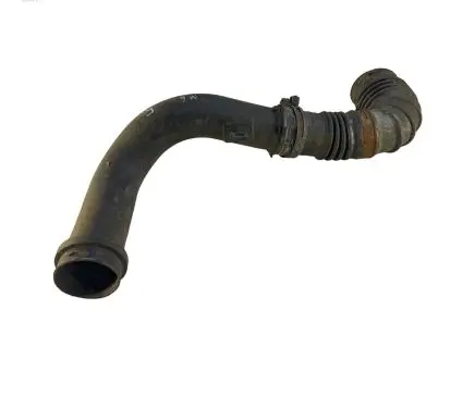 Mazda 6 Air intake hose/pipe R2AA13231