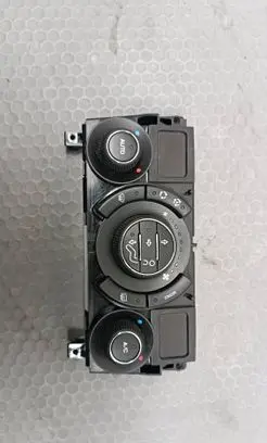 Peugeot 3008 I Climate control/heater control trim 08H0696
