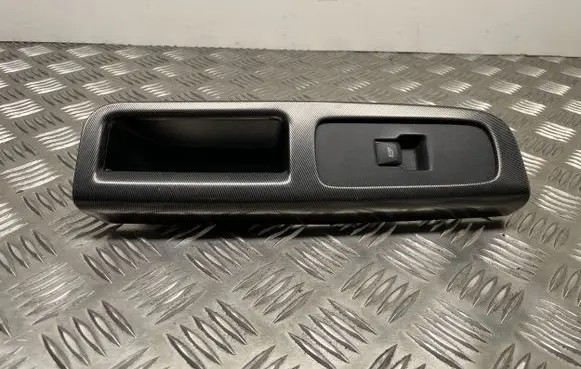 Volvo C30 Electric window control switch