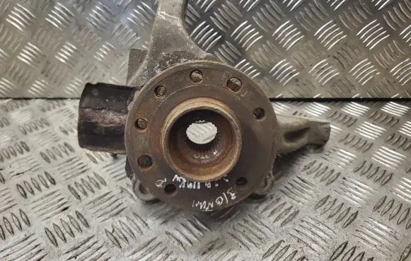 Opel Signum Front wheel hub 6699R