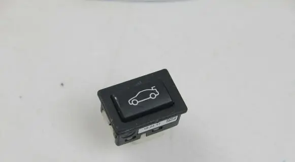 BMW 3 F30 F35 F31 Tailgate opening switch 9200316