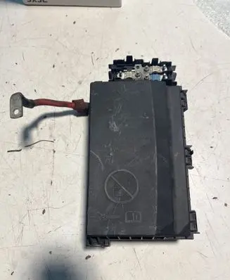 Opel Zafira C Fuse module C11000139