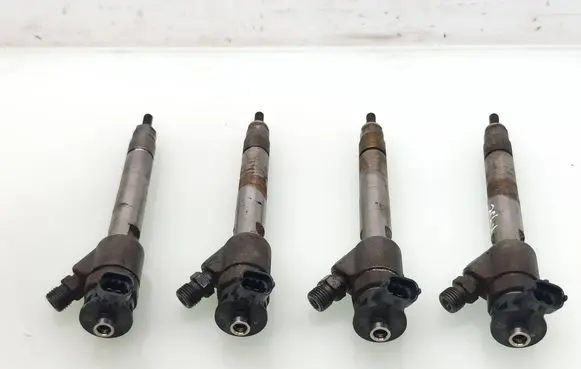 Peugeot Partner III Fuel injectors set 9828959880 0445110955