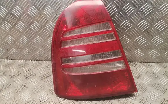 Skoda Superb B5 (3U) Rear/tail lights 3u5945111