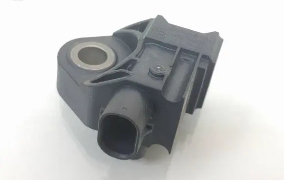 Mercedes-Benz EQC Airbag deployment crash/impact sensor A2139051300
