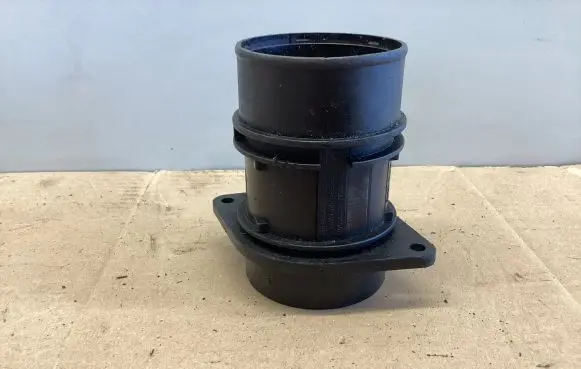 Nissan Primera Mass air flow meter 7700109812