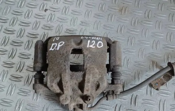 Hyundai i20 (PB PBT) Front brake caliper