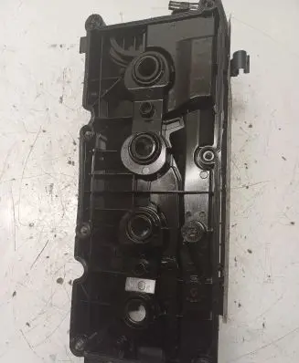 Volkswagen PASSAT B8 Rocker cam cover 03L103469AC