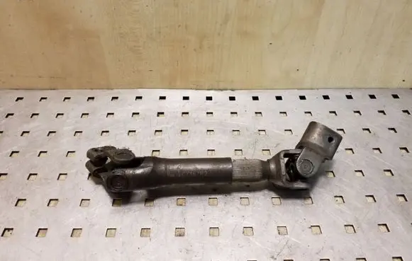 Opel Astra H Steering column universal joint
