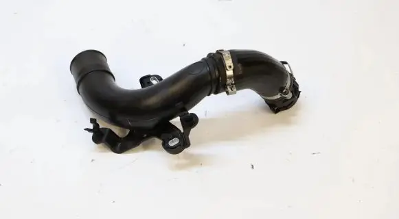 Dacia Sandero Intercooler hose/pipe 144604208R