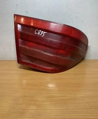 Mercedes-Benz E W210 Rear/tail lights A2108204464 C885