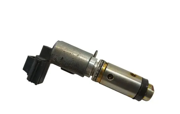 Volvo XC60 Camshaft vanos timing valve 6g9n9m424aa