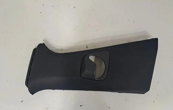 BMW X3 G01 (B) pillar trim (bottom) 8072813