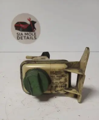 Audi A4 S4 B5 8D Power steering fluid tank/reservoir 8D0422373C