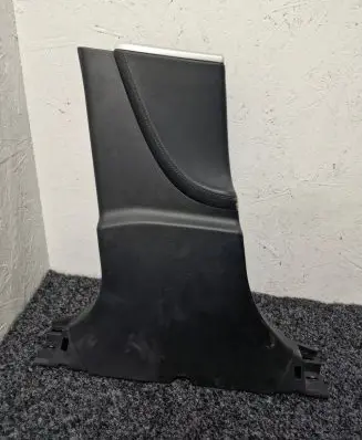 Tesla Model S (B) pillar trim (bottom) 1058401-21-B