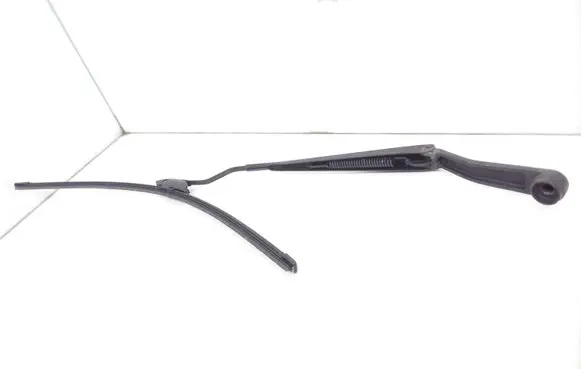 KIA Sorento Front wiper blade arm Z9645 1327