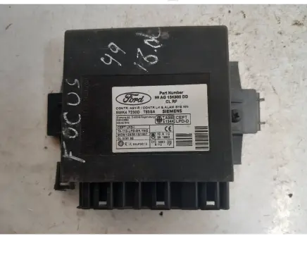 Ford Focus Comfort/convenience module 98AG15K600DD 5WK47230D