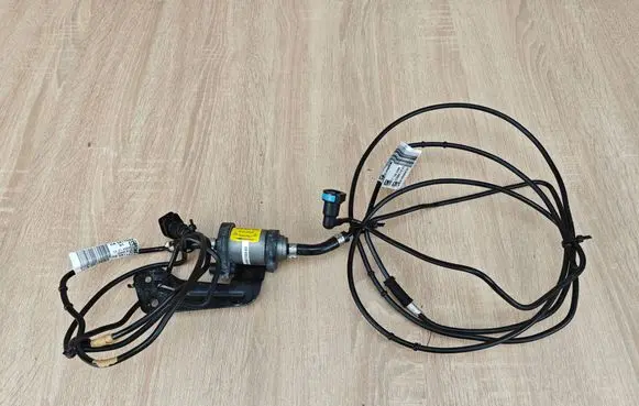 BMW 4 G22 G23 G24 G26 Webasto circulation pump for autonomous heater TM1005348 9031364A 5A11DD2