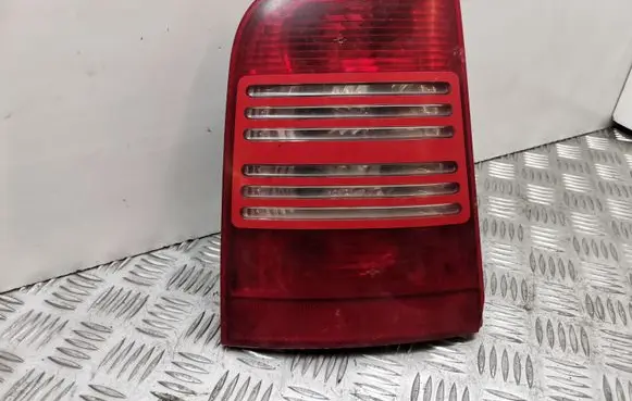 Skoda Octavia Mk1 (1U) Rear/tail lights 1U9945095B