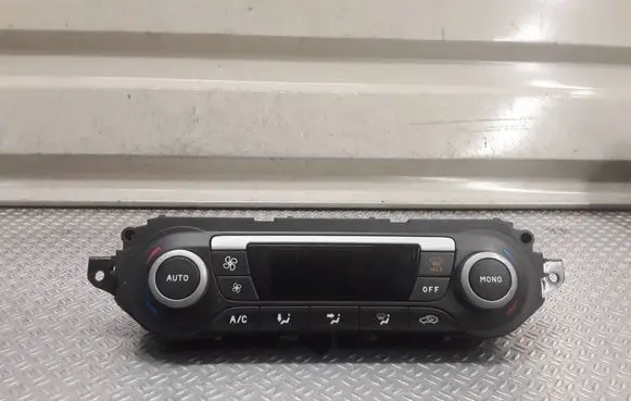 Ford C-MAX I Climate control unit 7M5T18C612AD