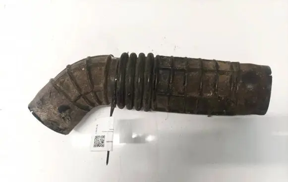 Intercooler hose/pipe