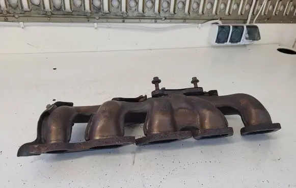 Renault Trafic II (X83) Exhaust manifold 8200641758 823061V51 H8200481956
