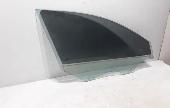 Volvo S90, V90 Front door window glass four-door 31371939