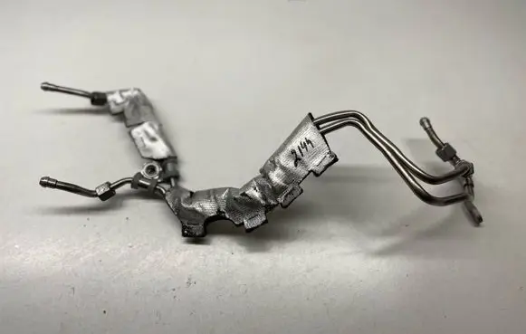 Jaguar F-Pace Fuel line/pipe/hose 
