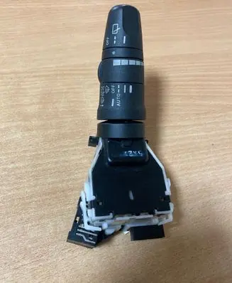 Nissan Note (E11) Wiper control stalk 255609U00C