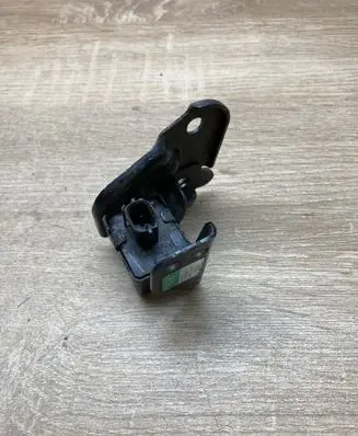 Toyota RAV 4 (XA20) Airbag deployment crash/impact sensor 8917342070 1876004200