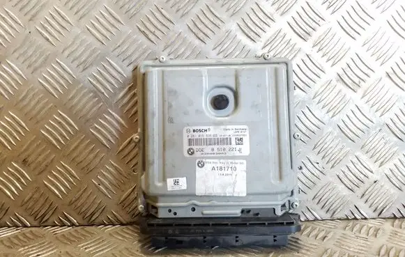 BMW 3 E90 E91 Engine control unit/module 0281016838 1039S37983